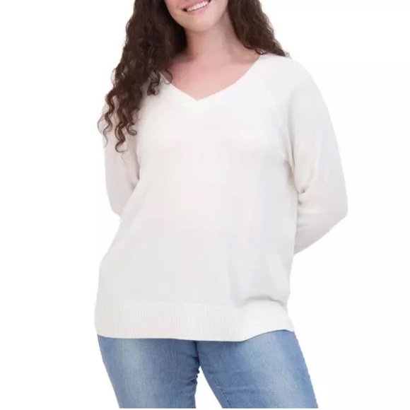 Lucky Brand Women's Cream V-Neck Sweater, Large - Picture 3 of 15